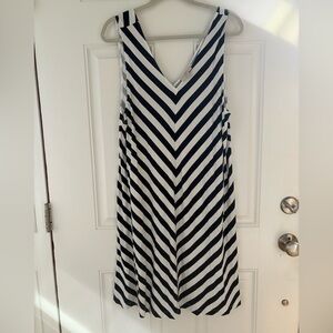 LOFT Navy and White Chevron Dress